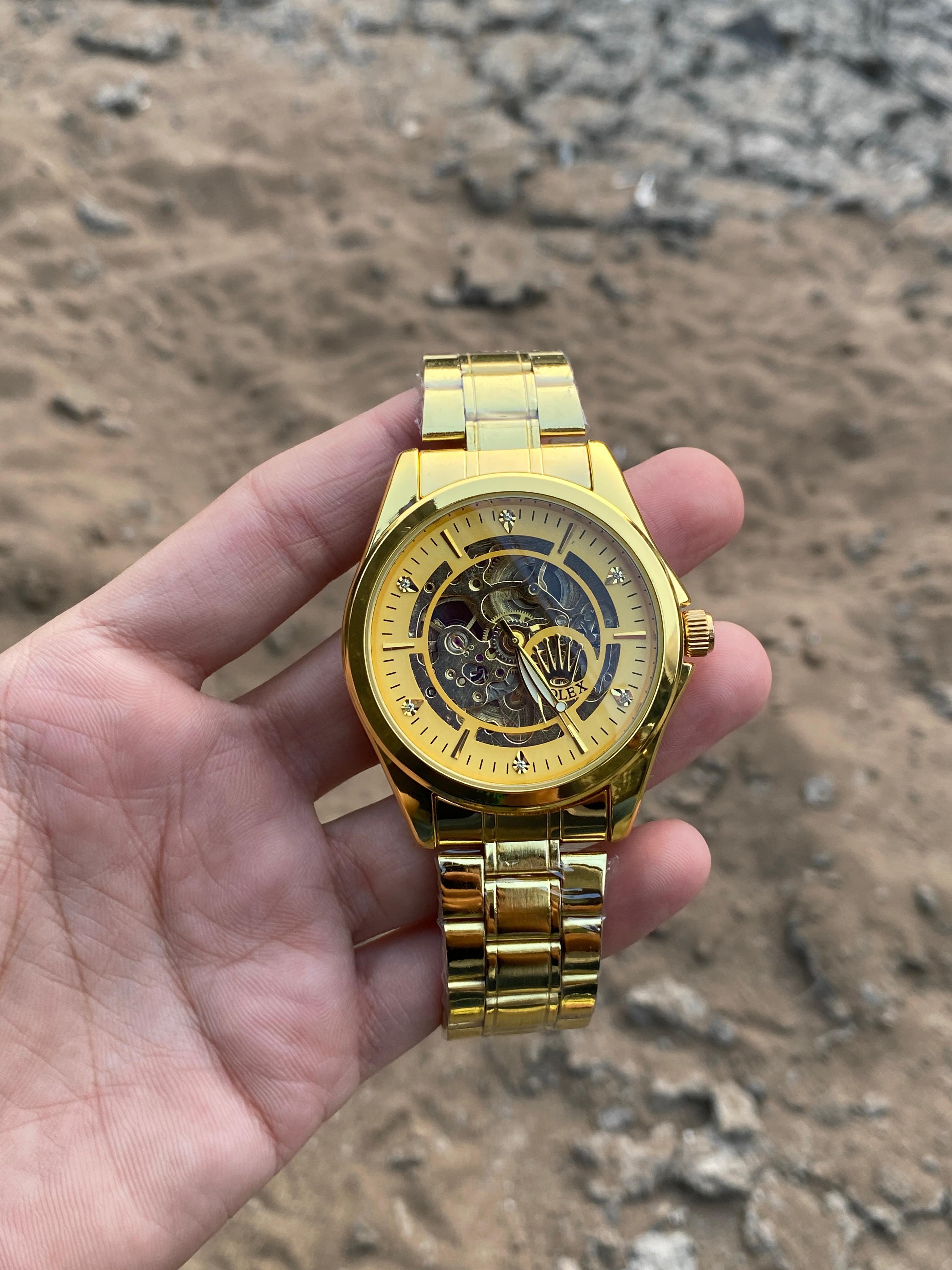 Role_x_Automatic_opne_. _machine_