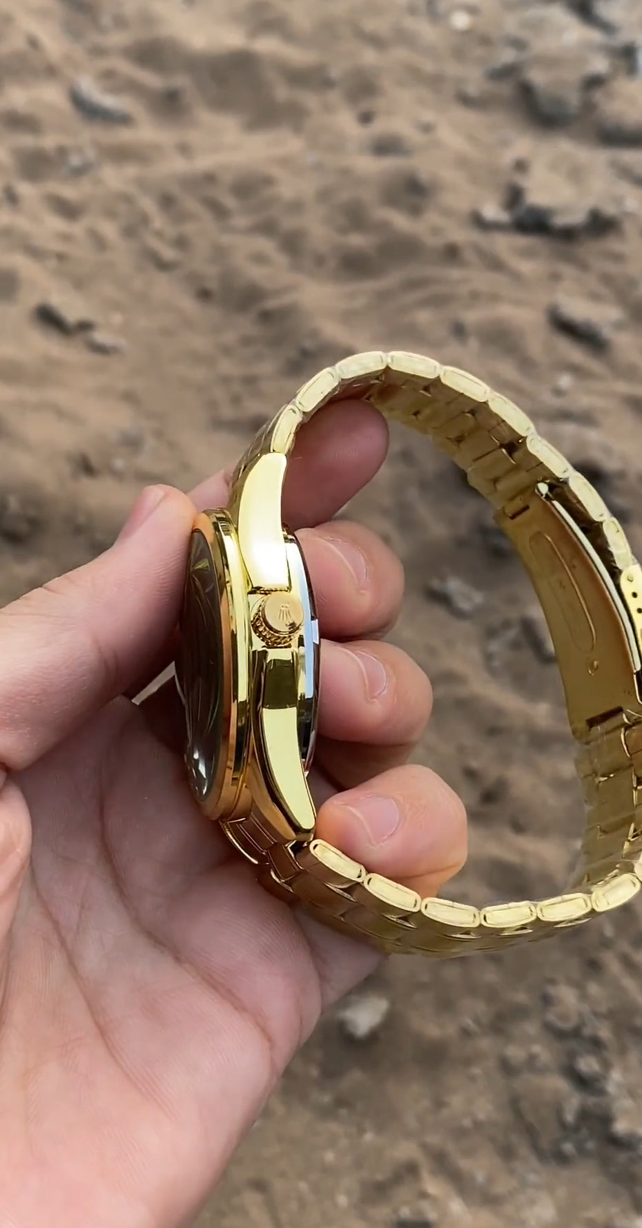 Role_x_Automatic_opne_. _machine_