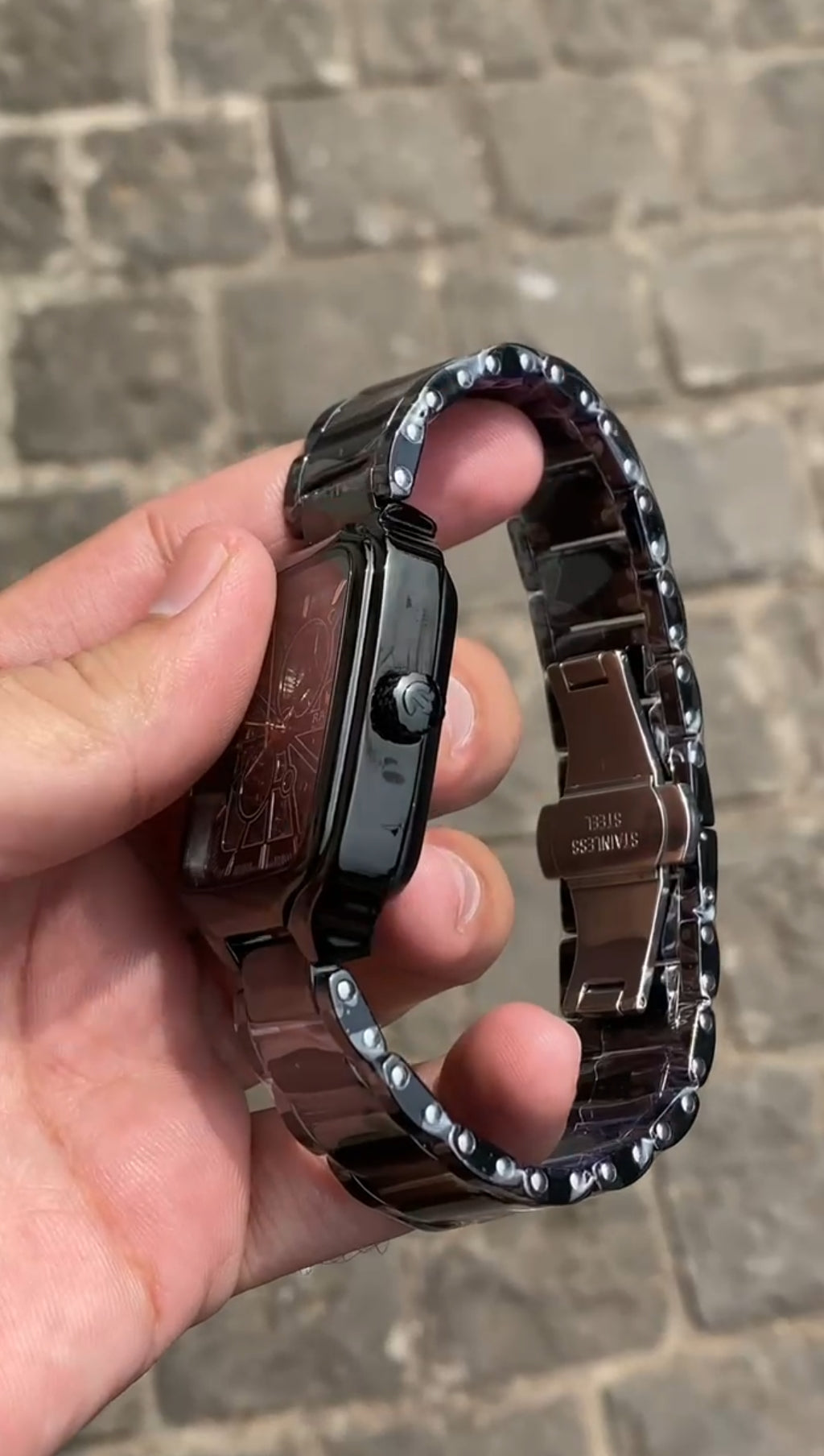 Rad_o_Trueline_Square_ Automatic_full_ceramek_